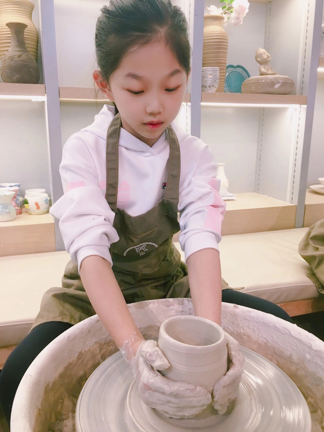 ��������