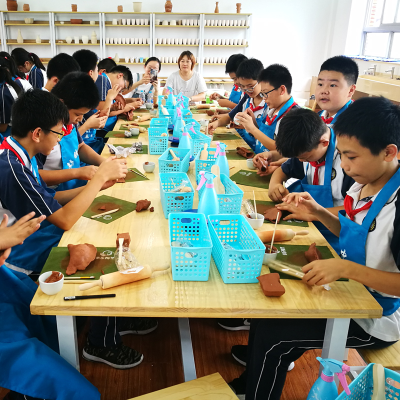 中小学陶艺教室